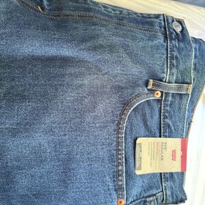 Men’s Levi’s jeans